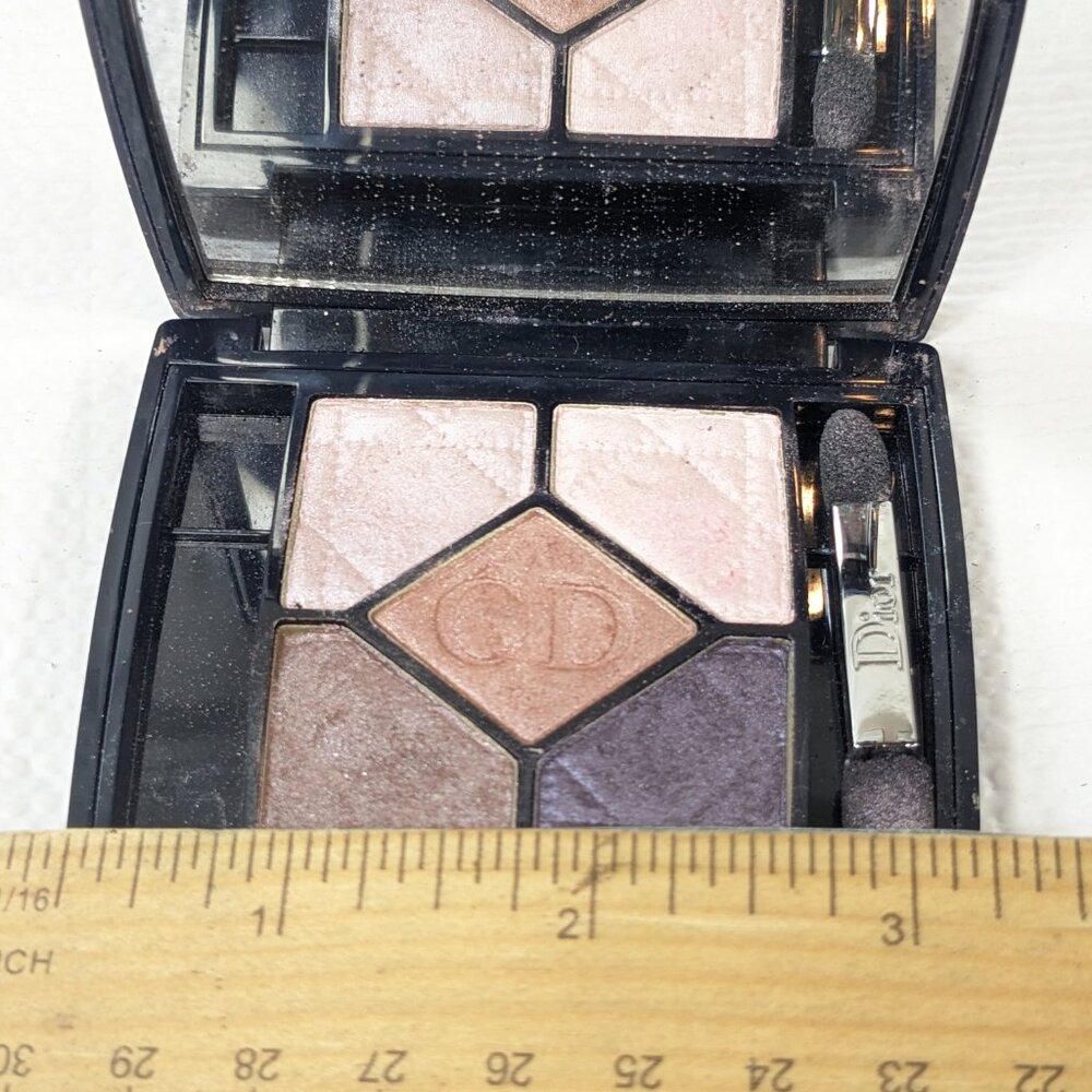 Dior 5 Couleurs Iridescent 809 Petal Shine Eyeshadow Palette‎ Full Size .21 oz - Picture 5 of 10
